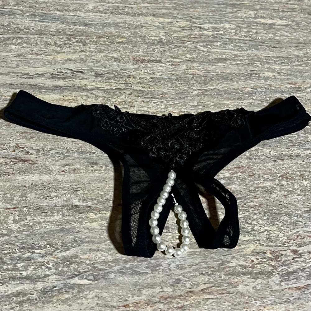 Shirley of Hollywood Black Lace Crotchless Panty with Pearl Accent